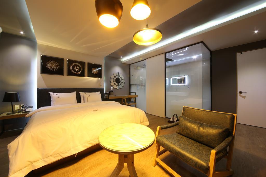 Avenue Hotel Jeonju Eksteriør billede